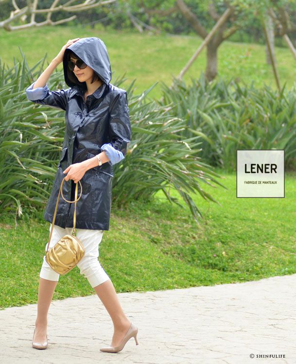 フランスの人気ブランドのトレンチはレインコートと同等以上の防水性能