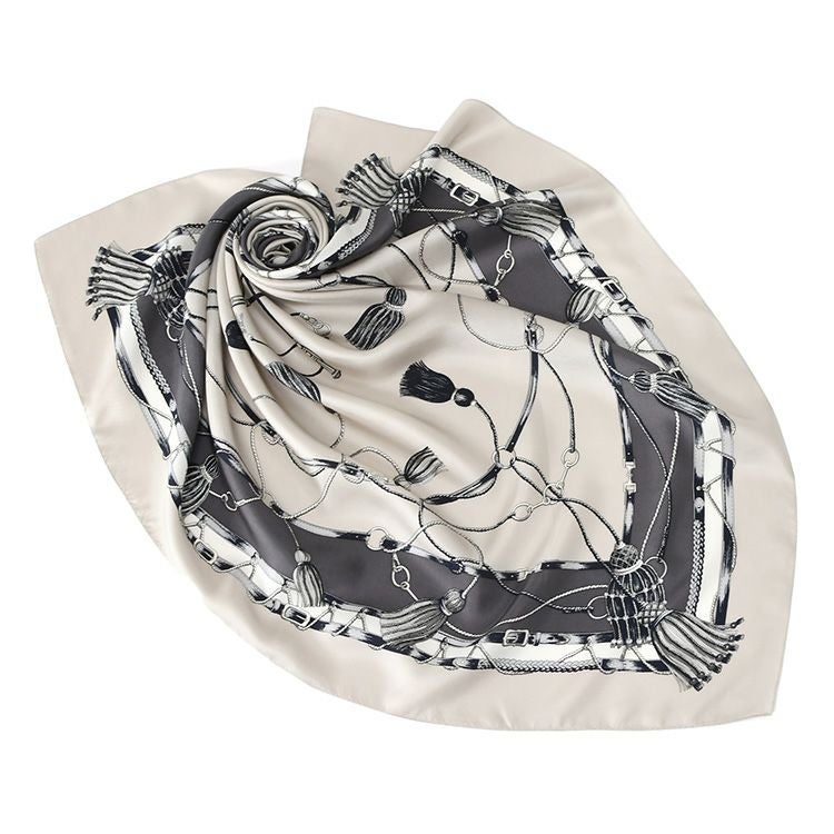 高島屋　スカーフ　シルク　silk 美品　タッセル　フリンジ　グレー 髙島屋 - 高島屋 スカーフ シルク silk 美品 タッセル フリンジ グレー